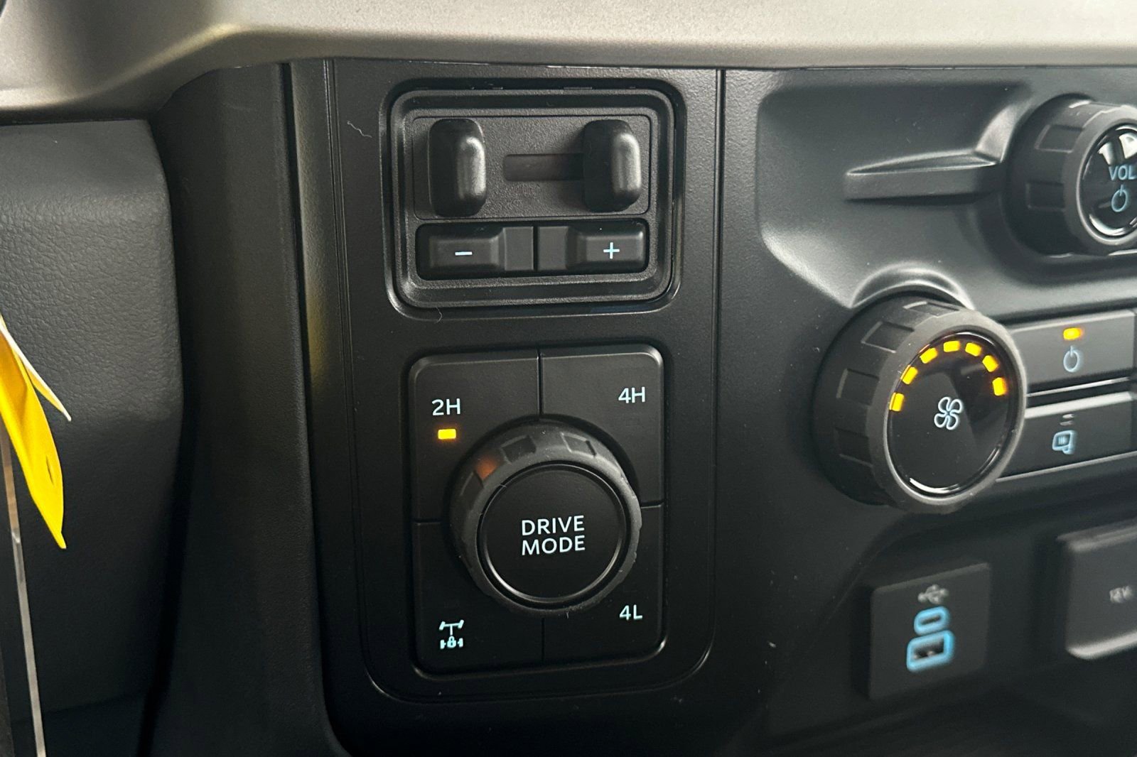 New 2026 Ford F350 XL AWD/4WD image 25