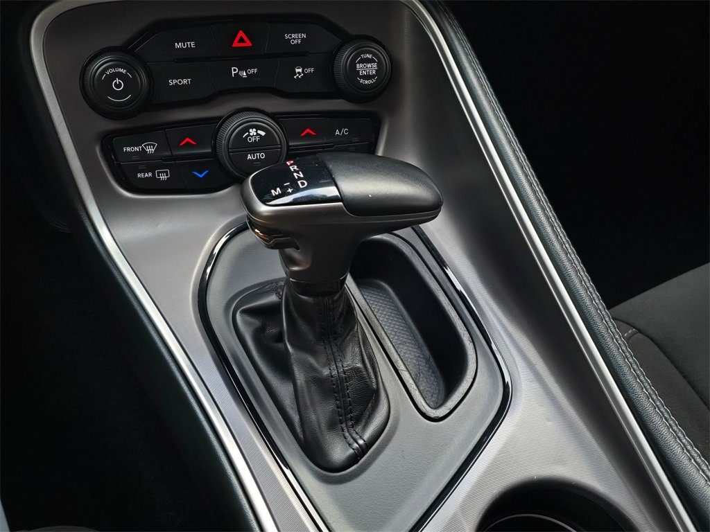 Used 2022 Dodge Challenger R/T image 23