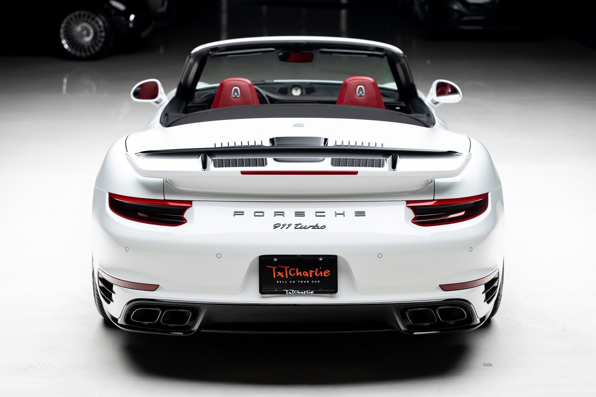 Used 2019 Porsche 911 Turbo image 27
