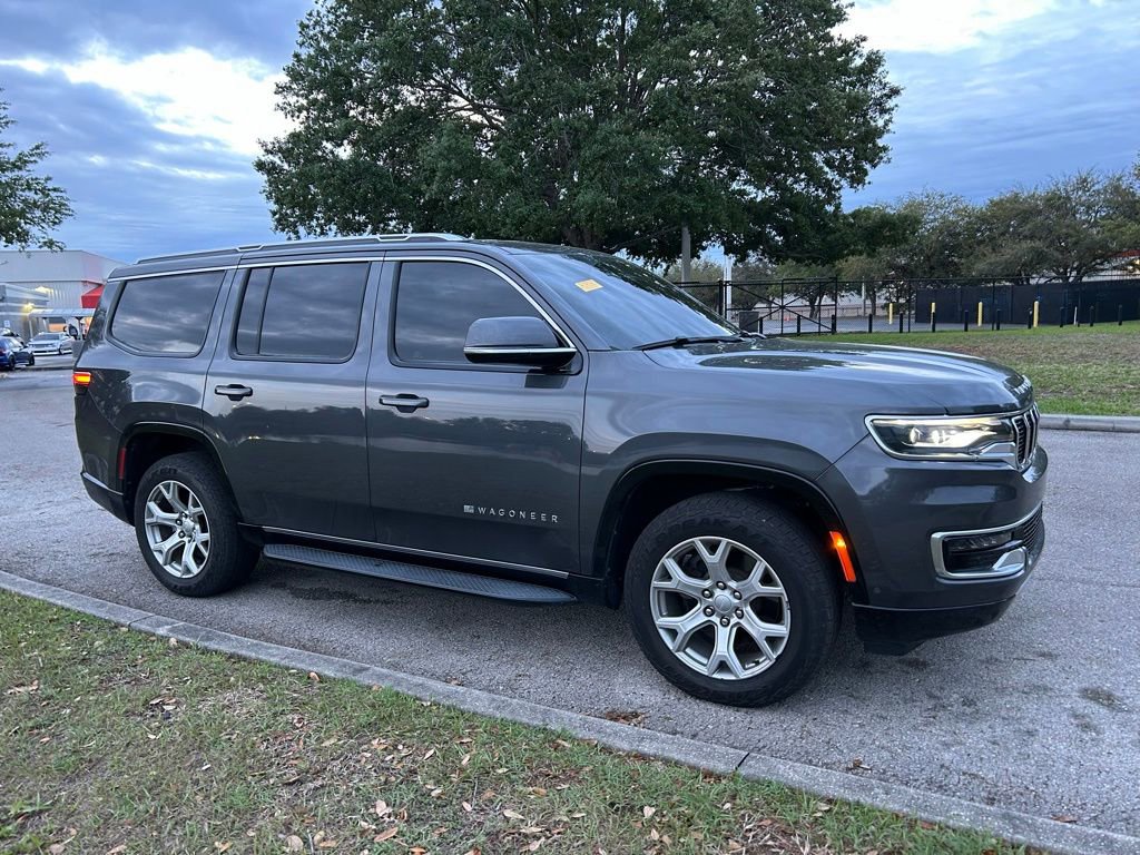 Used 2022 Jeep Wagoneer Series II image 7