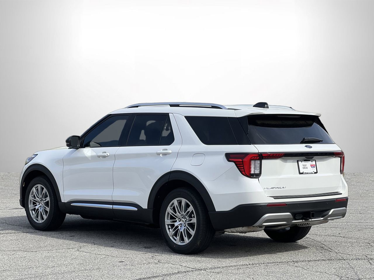 New 2026 Ford Explorer Platinum image 28
