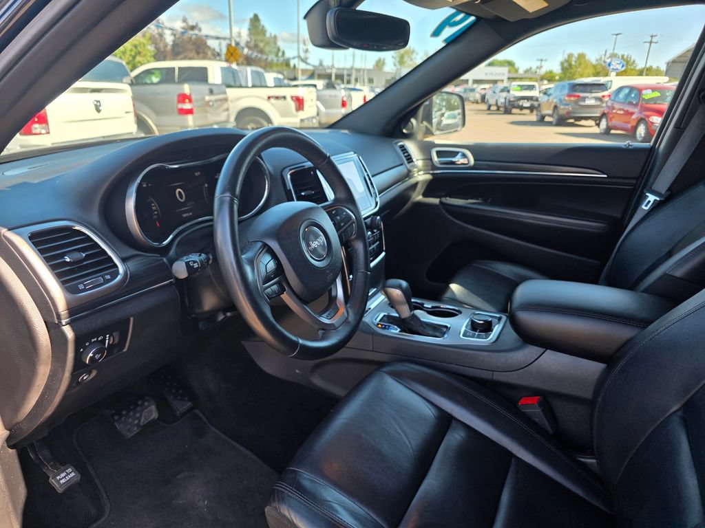 Used 2019 Jeep Grand Cherokee Limited AWD/4WD image 10