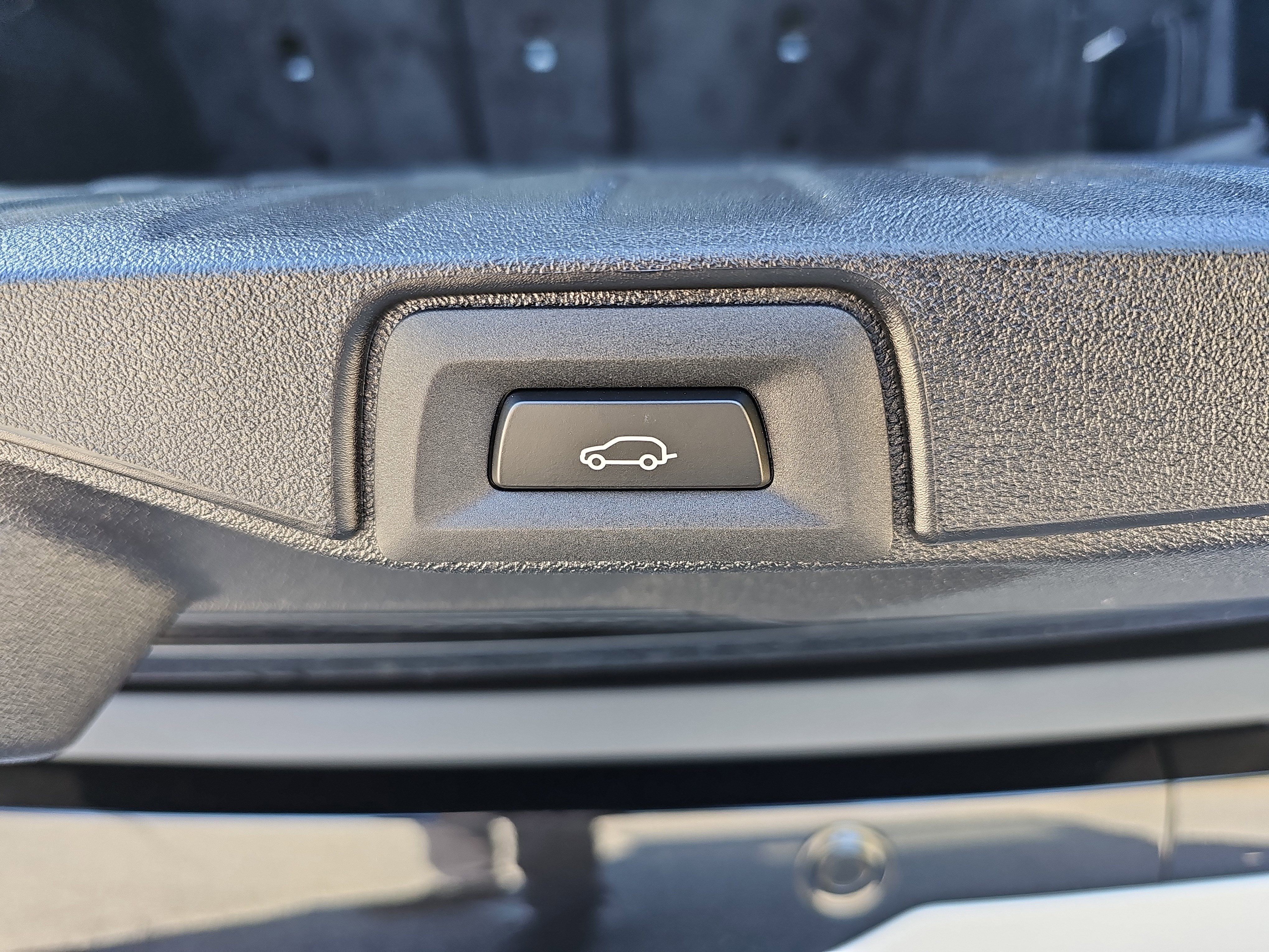 New 2026 BMW X5 xDrive40i w/ Climate Comfort Package image 15