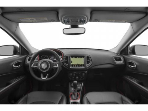Used 2019 Jeep Compass Trailhawk image 11