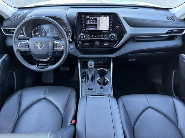 Certified 2020 Toyota Highlander XLE image 13