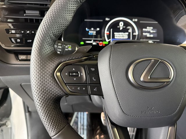 Certified 2026 Lexus TX 500h AWD w/ Technology Package image 15
