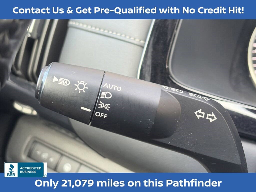 Certified 2025 Nissan Pathfinder SV image 22