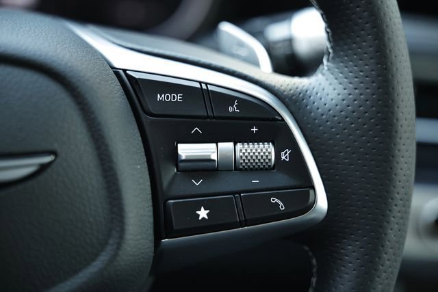 New 2026 Genesis G70 2.5T Prestige image 37