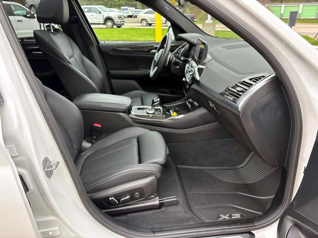Used 2024 BMW X3 M40i w/ Premium Package AWD/4WD image 17