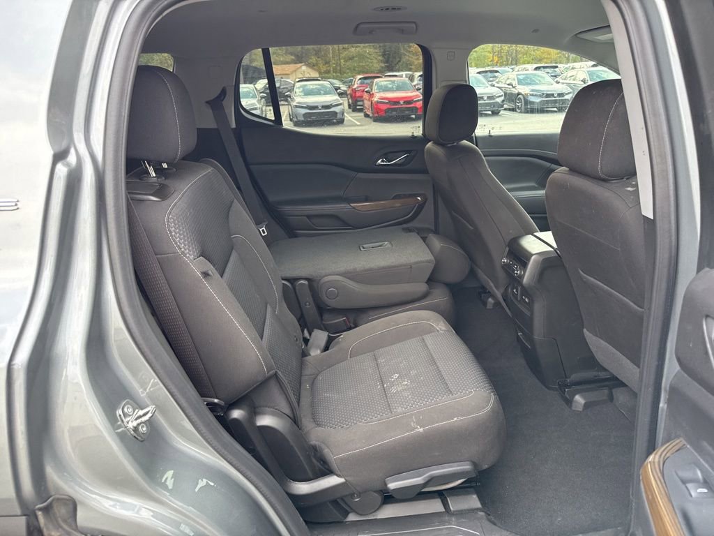Used 2023 GMC Acadia SLE w/ Driver Convenience Package image 13