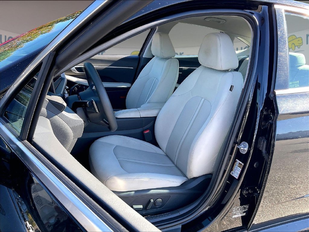 Used 2024 Hyundai Sonata SEL AWD/4WD image 9