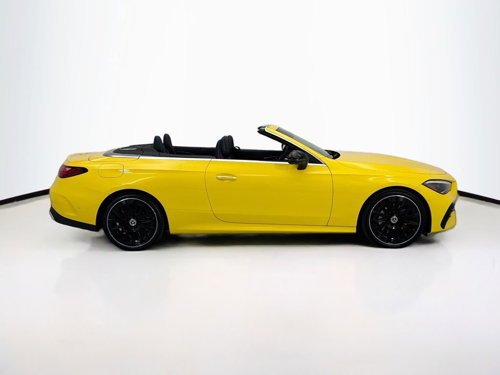 Used 2026 Mercedes-Benz CLE 300 4MATIC Cabriolet image 4