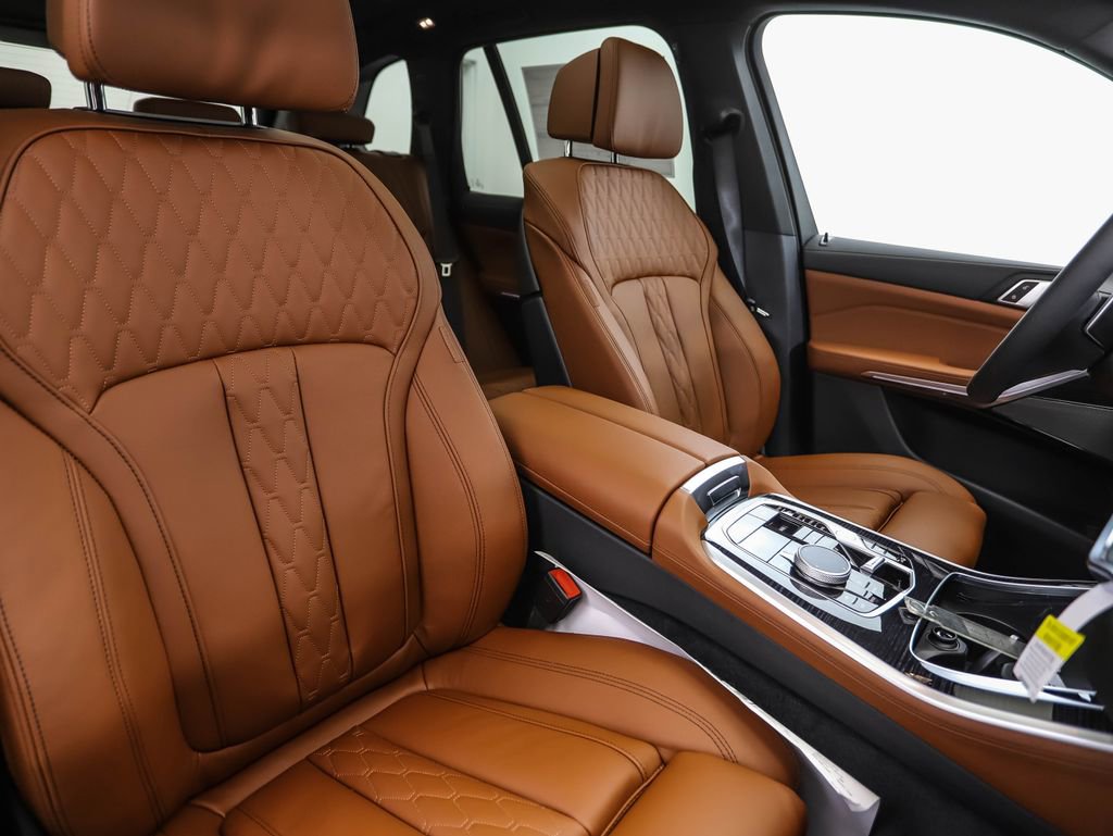 New 2026 BMW X5 xDrive40i w/ M Sport Package image 31
