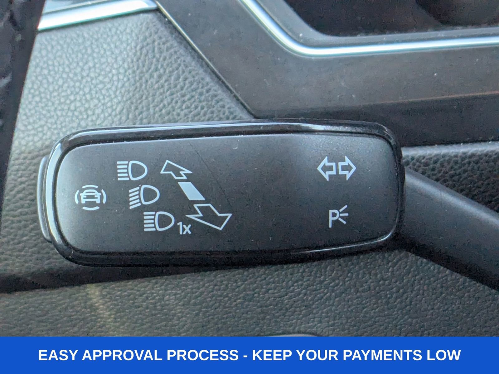 Used 2024 Volkswagen Tiguan Wolfsburg Edition image 40