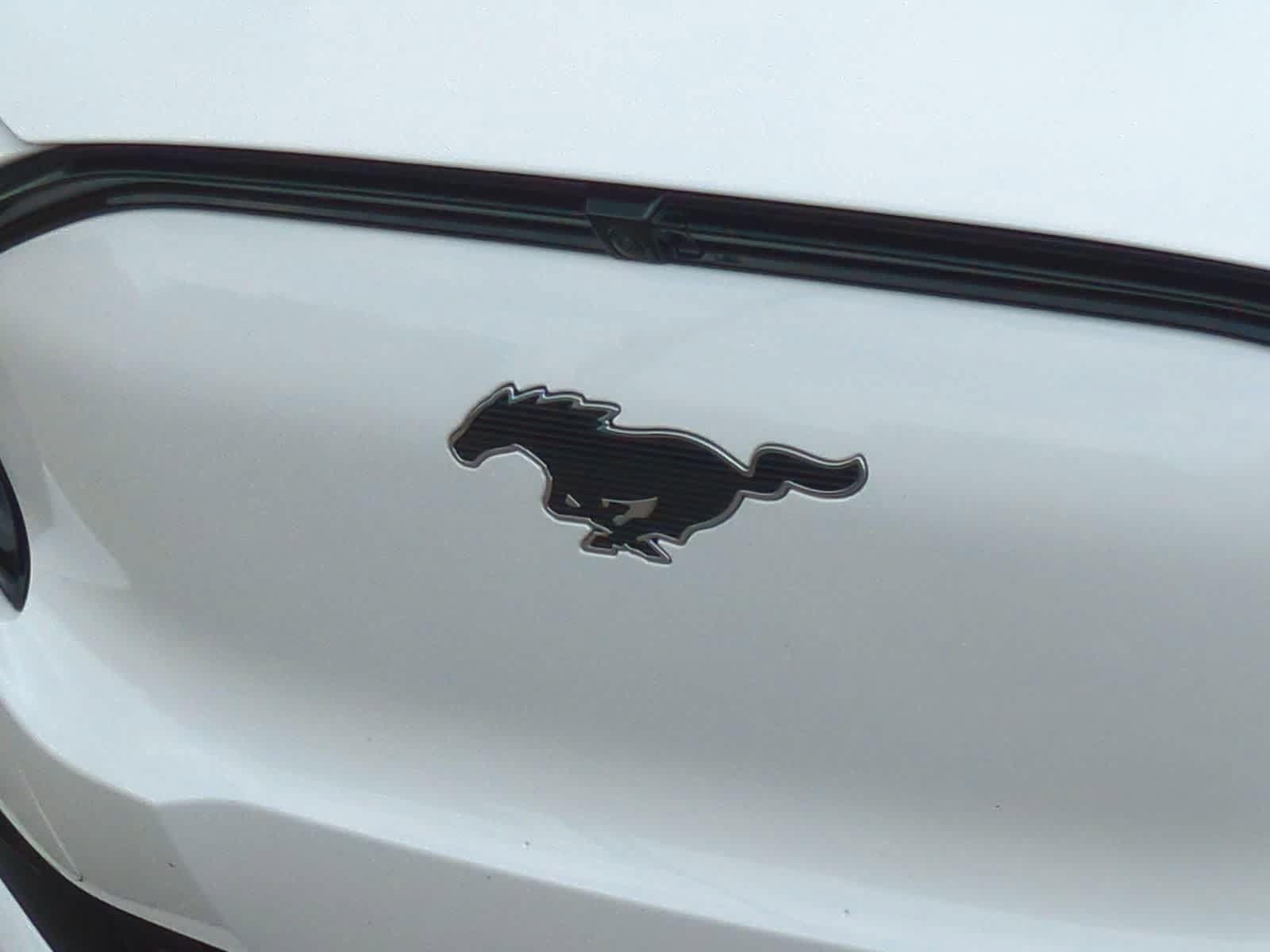 Used 2025 Ford Mustang Mach-E Premium AWD/4WD image 9