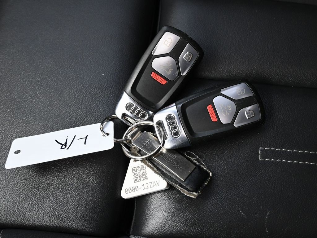 Used 2022 Audi A4 2.0T Premium Plus w/ Premium Plus Package image 31