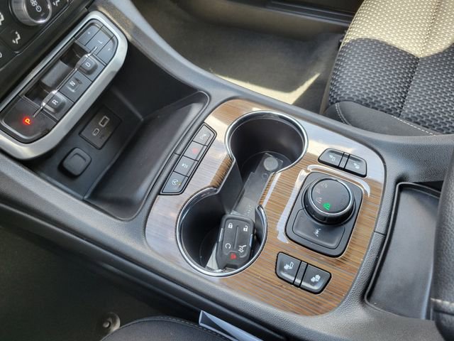 Used 2023 GMC Acadia SLE w/ Driver Convenience Package AWD/4WD image 21