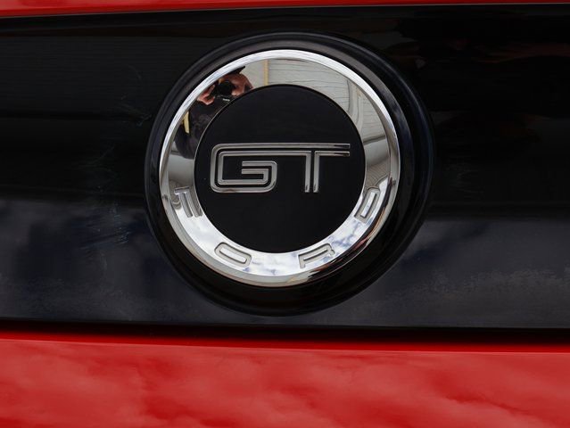 Used 2013 Ford Mustang GT image 23