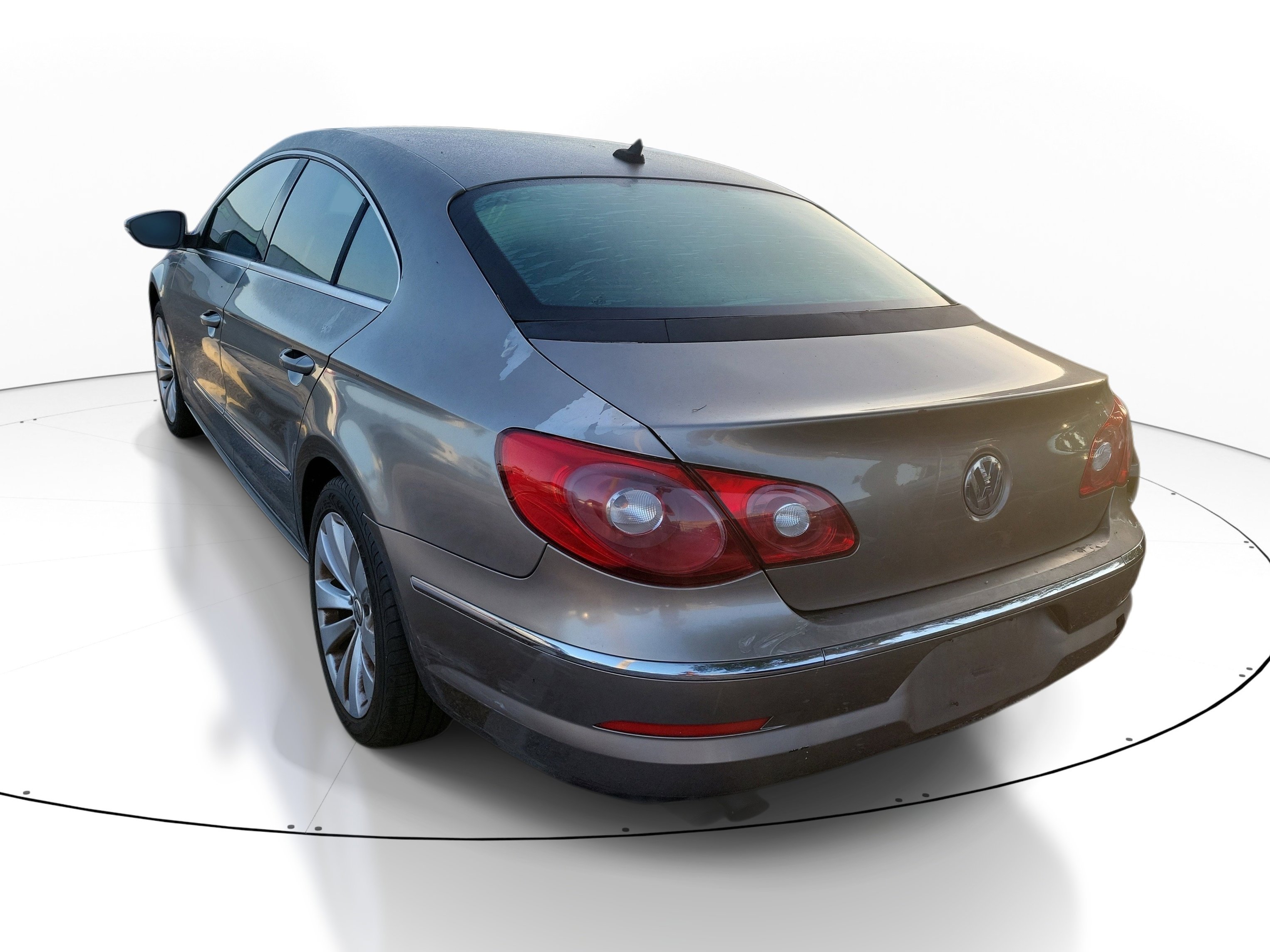 Used 2012 Volkswagen CC Sport FWD image 4