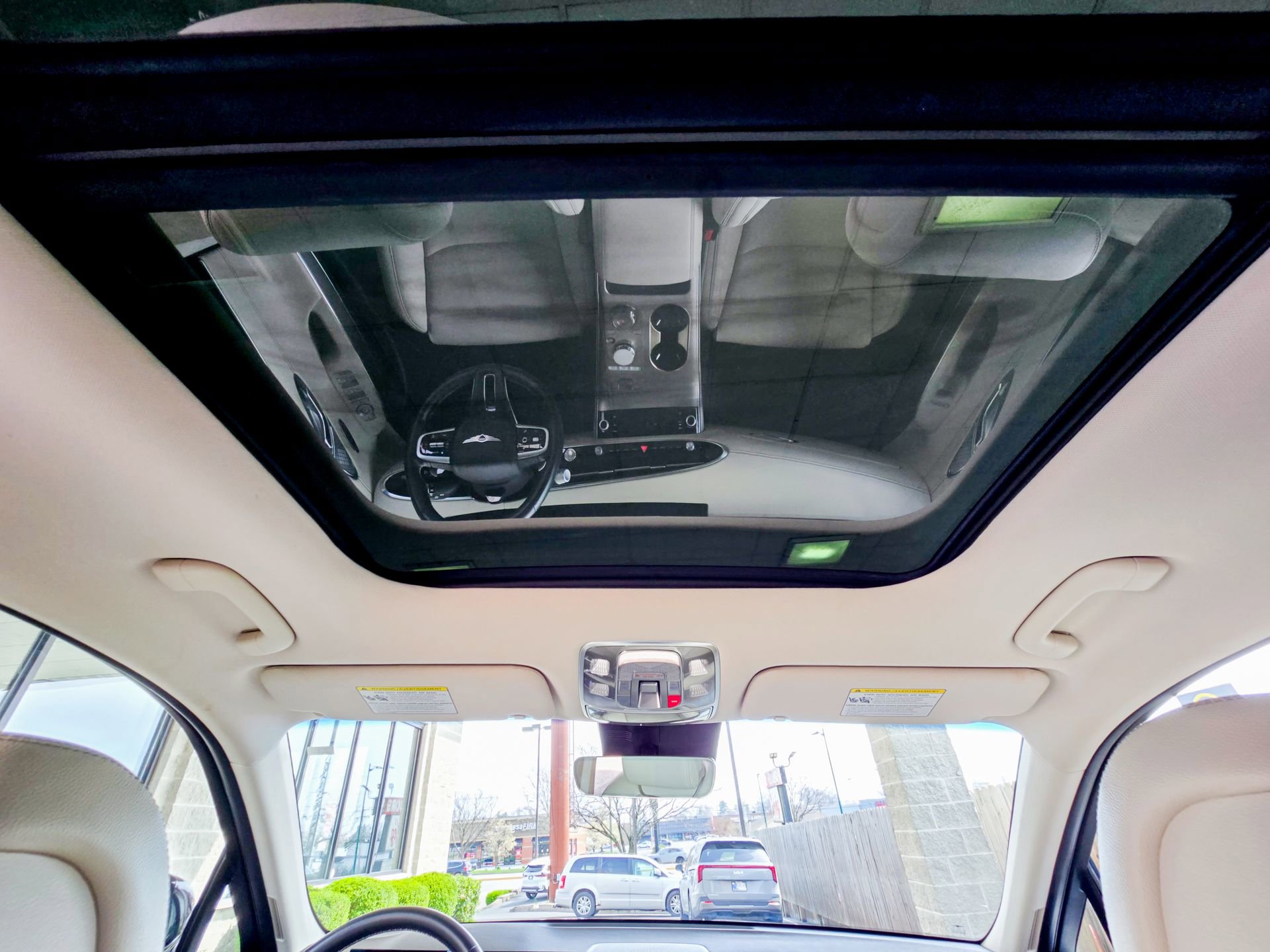 Used 2026 Genesis GV70 2.5T Select image 16