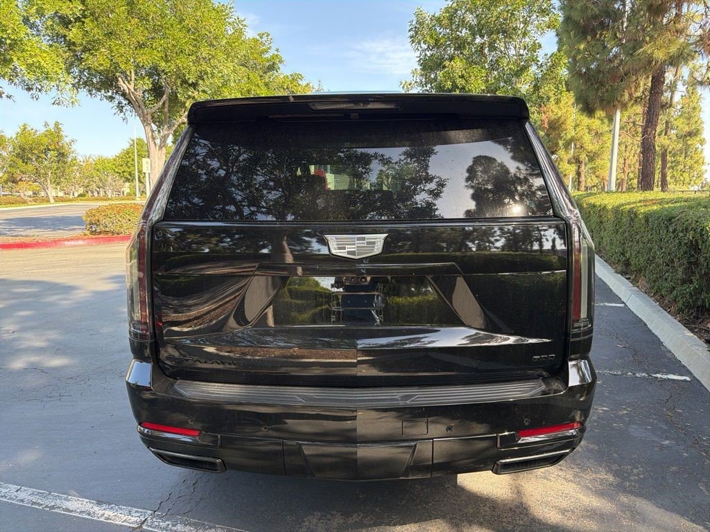Certified 2025 Cadillac Escalade Sport Platinum w/ LPO, ONYX Package image 9