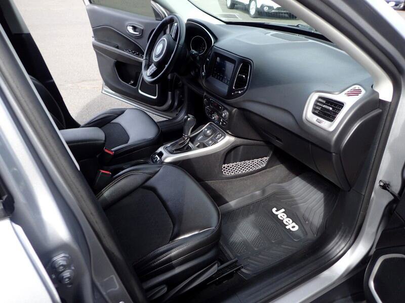 Used 2018 Jeep Compass Latitude w/ Popular Equipment Group image 12