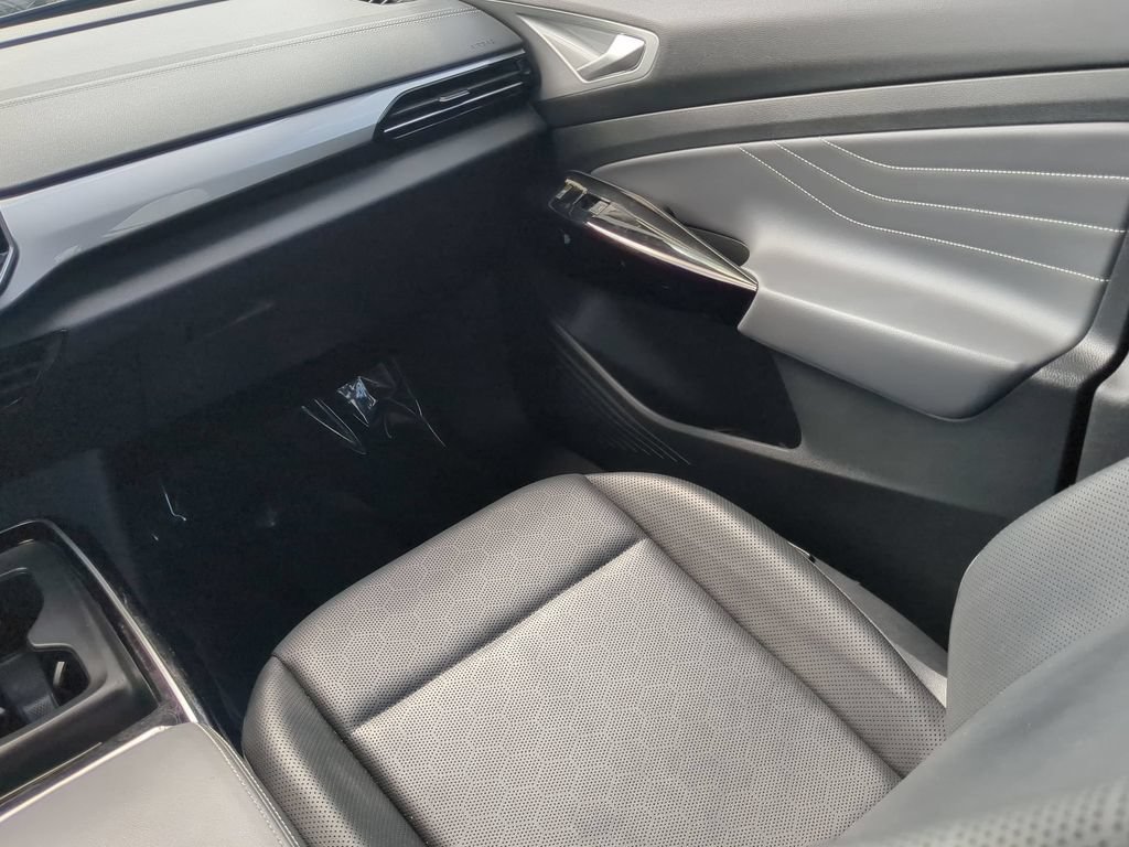 Certified 2024 Volkswagen ID.4 Pro S RWD image 17