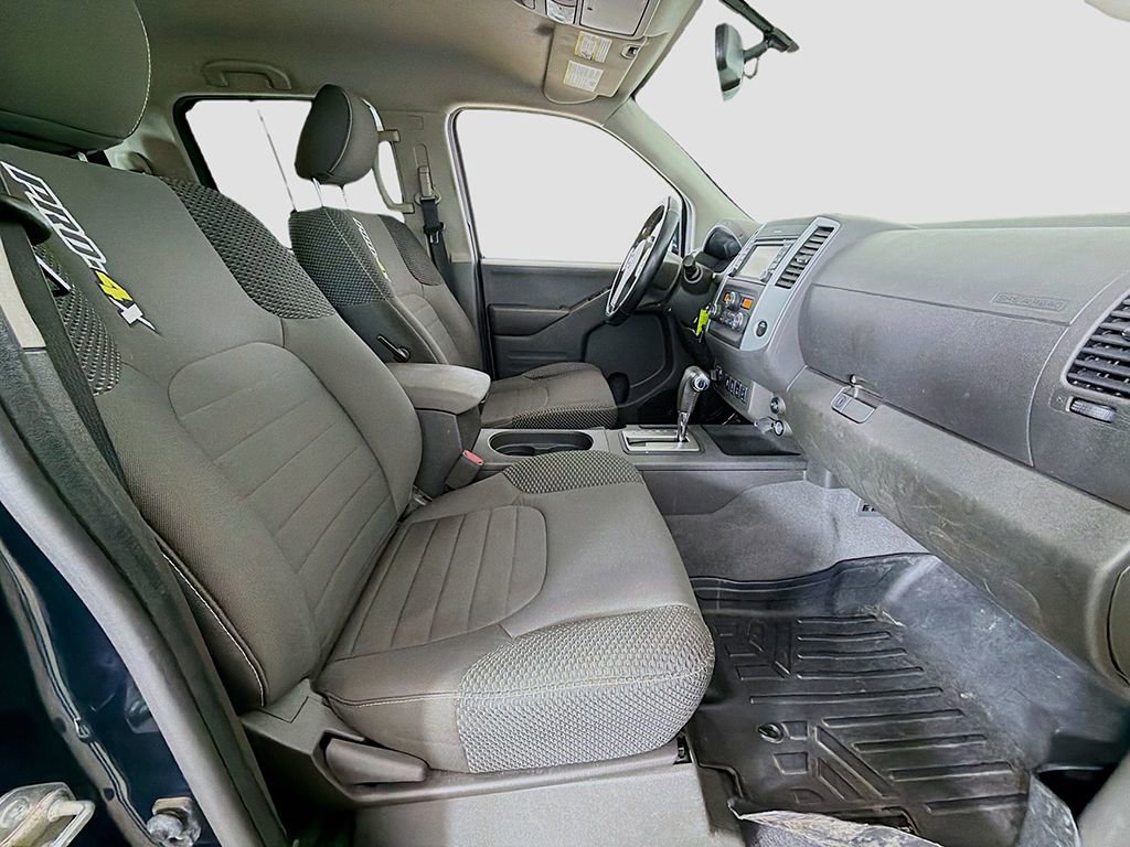 Used 2019 Nissan Frontier PRO-4X image 19