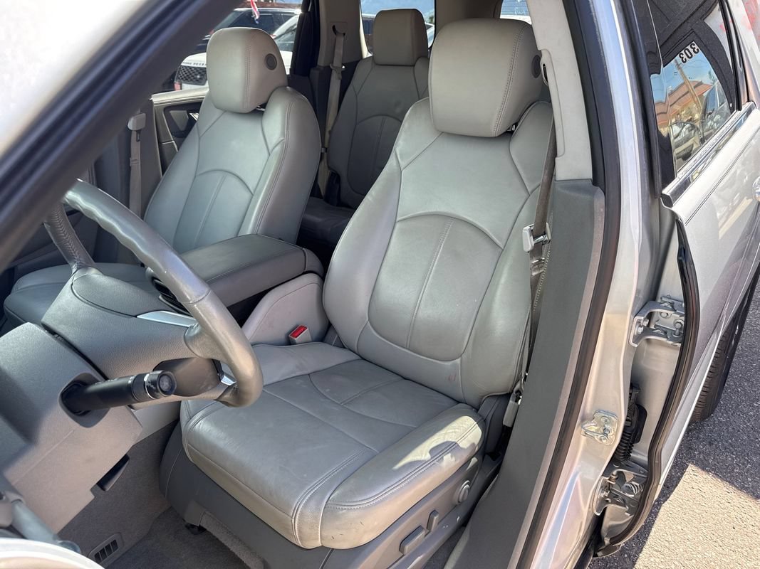 Used 2013 GMC Acadia SLT AWD/4WD image 12