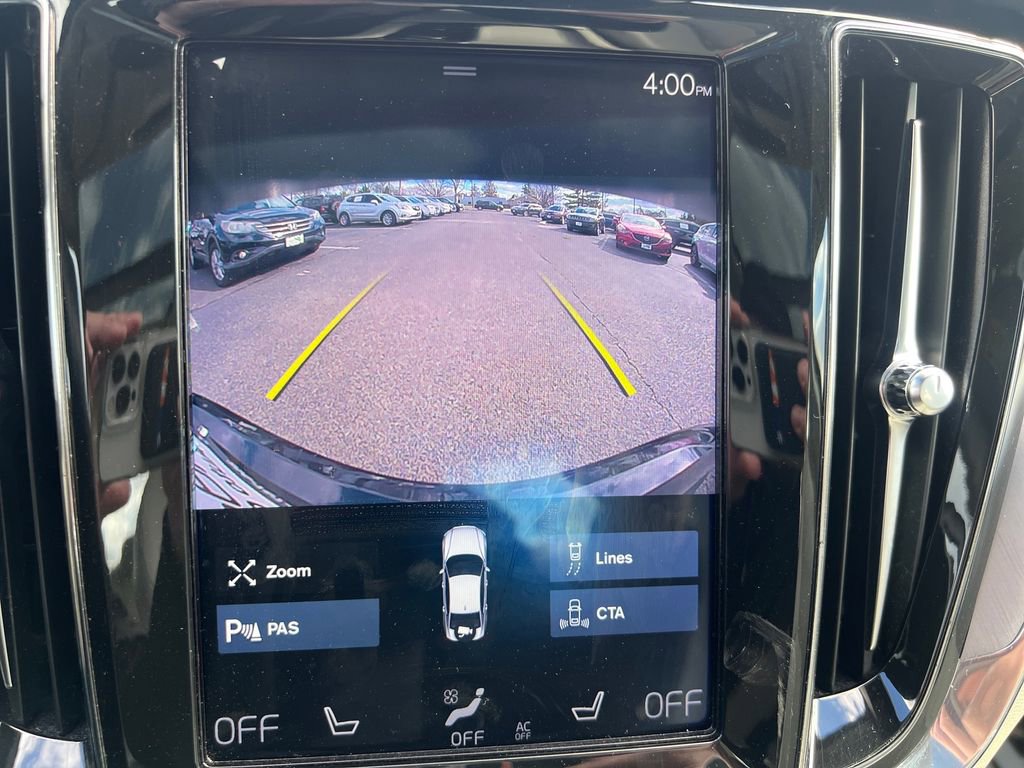 Used 2020 Volvo S60 T6 Momentum image 26