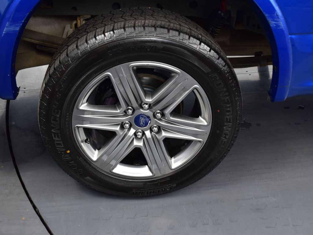 Used 2018 Ford F150 Lariat w/ Equipment Group 502A Luxury AWD/4WD image 8
