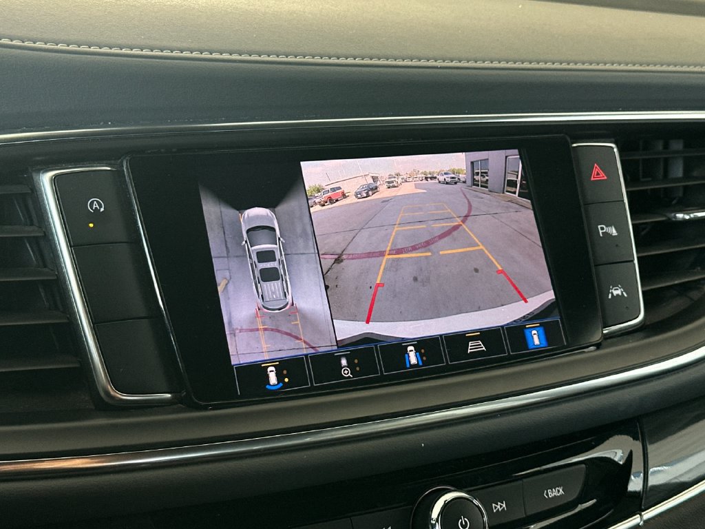 Used 2022 Buick Enclave Premium FWD image 18
