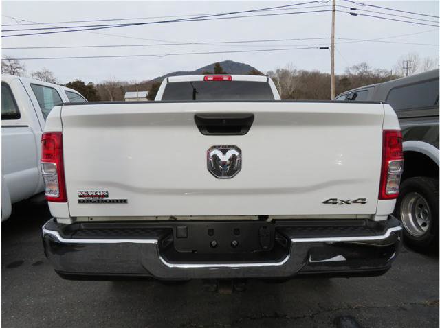 Used 2024 RAM 2500 Big Horn AWD/4WD image 36