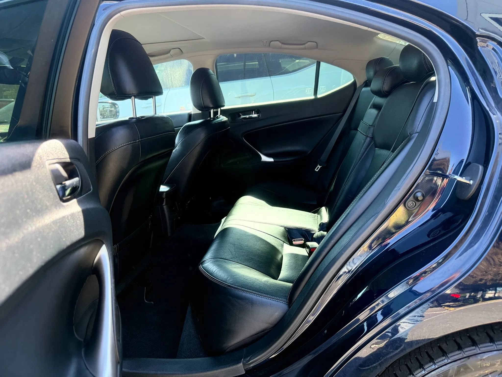 Used 2010 Lexus IS 250 AWD w/ Preferred Accessory Package image 27