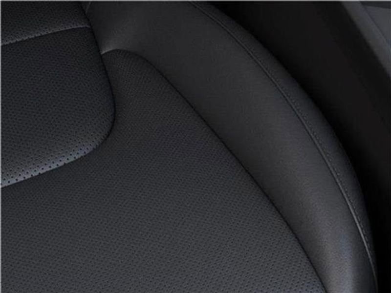 New 2026 Kia Sportage EX image 78