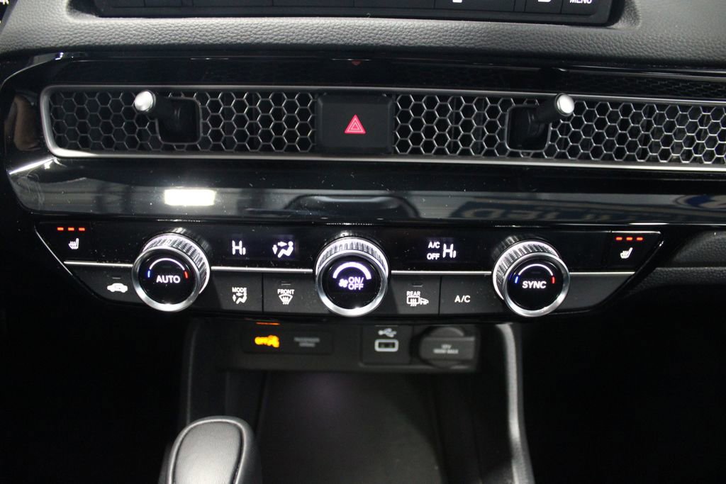 Used 2023 Honda Civic EX image 29