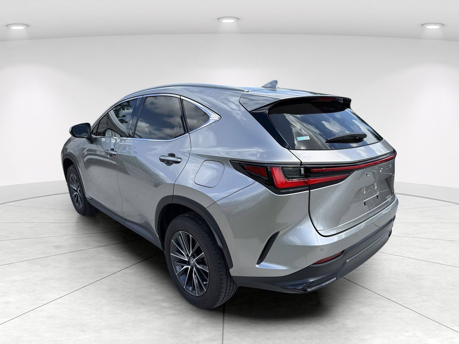 Used 2022 Lexus NX 350 AWD image 6