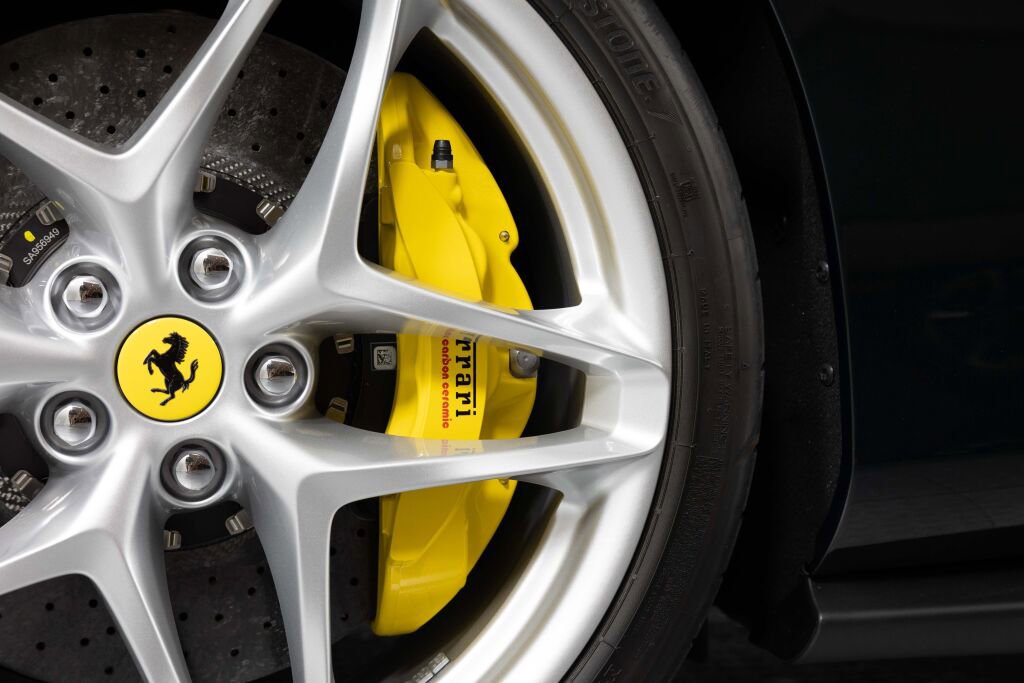 Certified 2025 Ferrari Roma Spider image 65