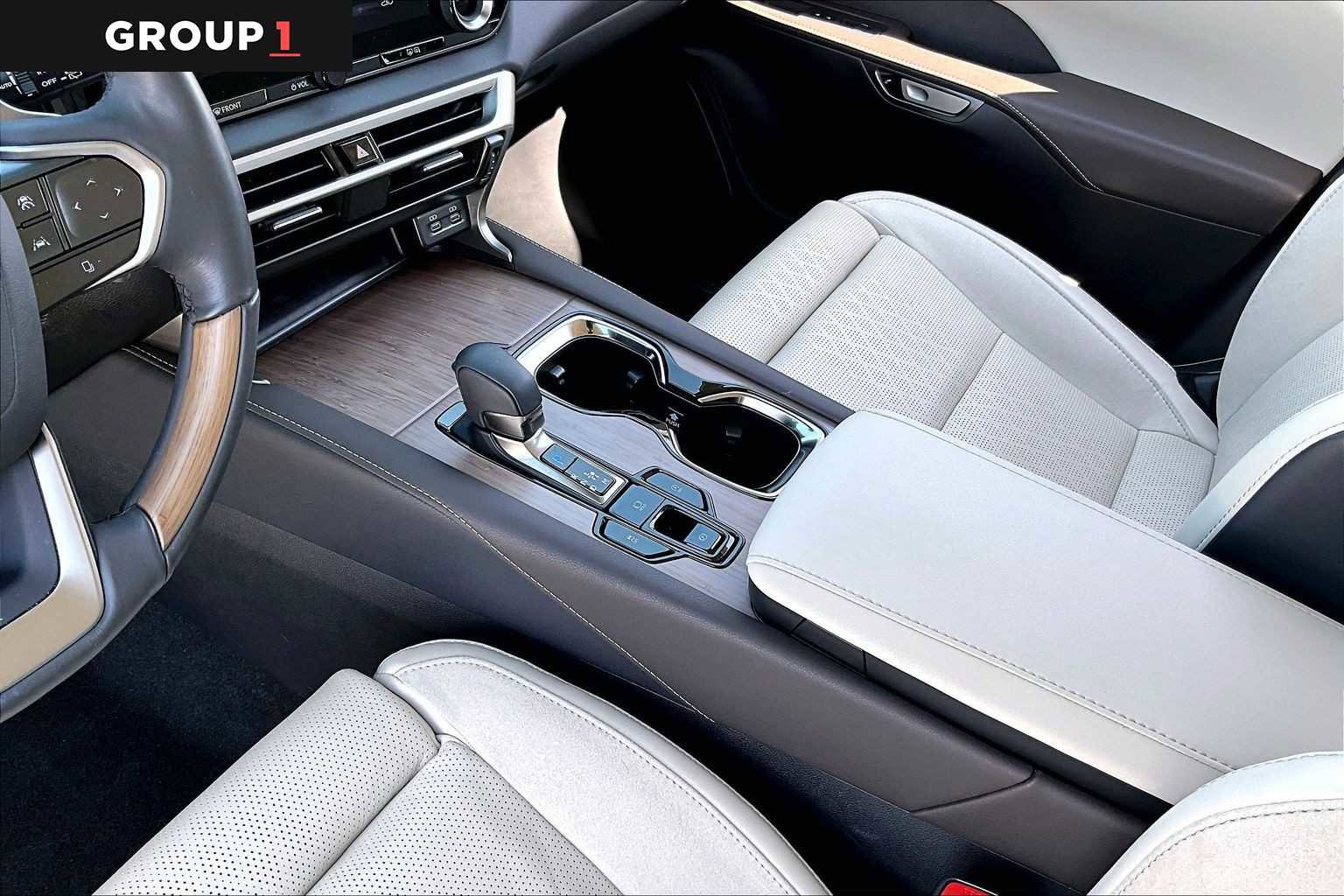 Certified 2023 Lexus RX 350 Luxury w/ Cold Area Package image 14