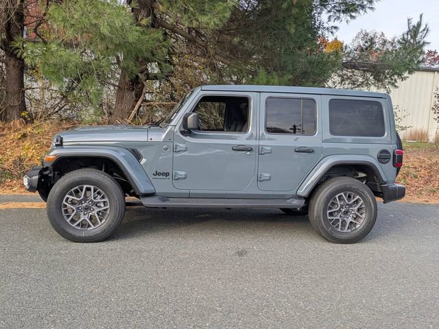 New 2026 Jeep Wrangler Sahara image 8