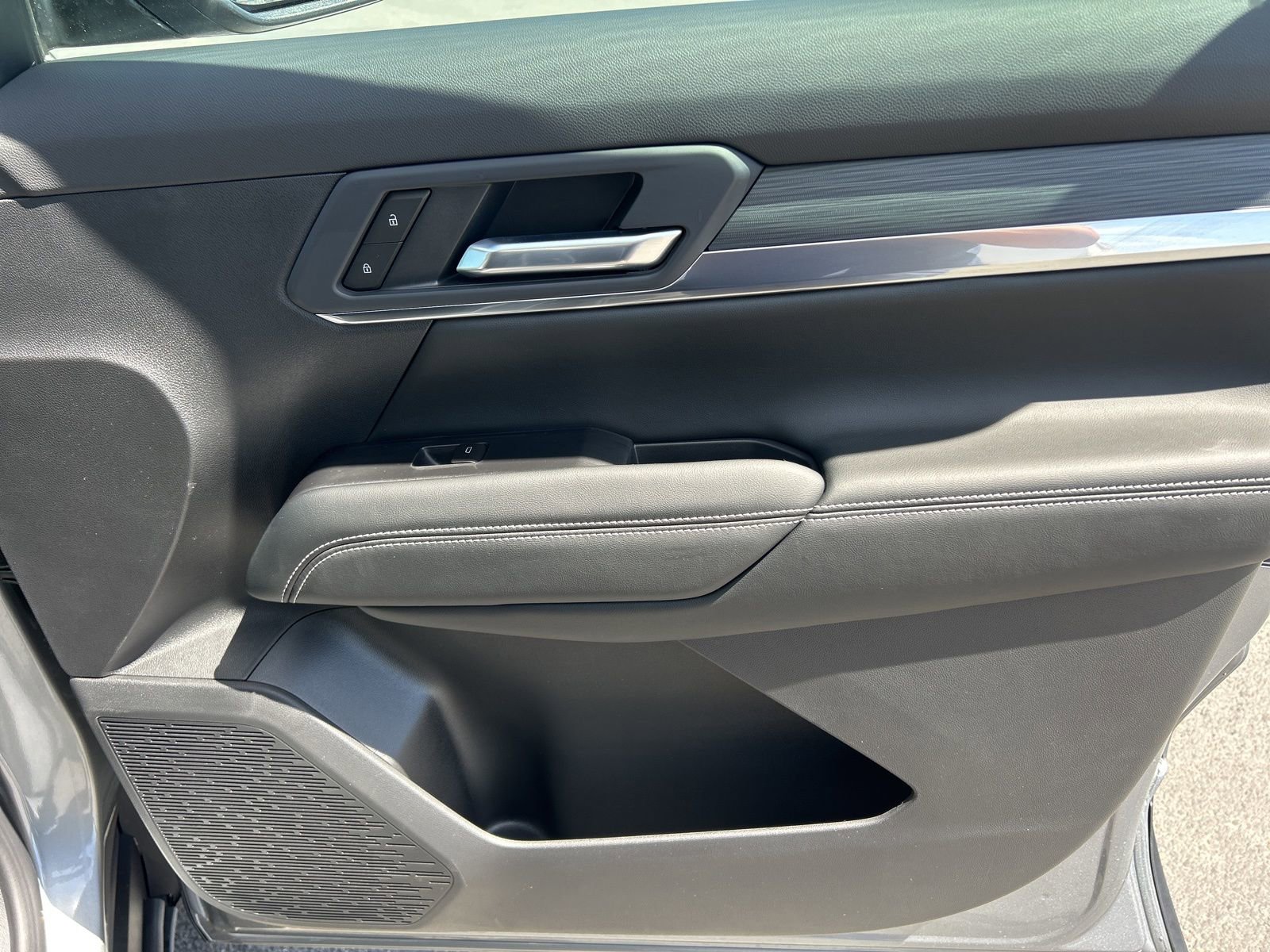 New 2026 GMC Terrain Elevation w/ Elevation Premium Package image 26