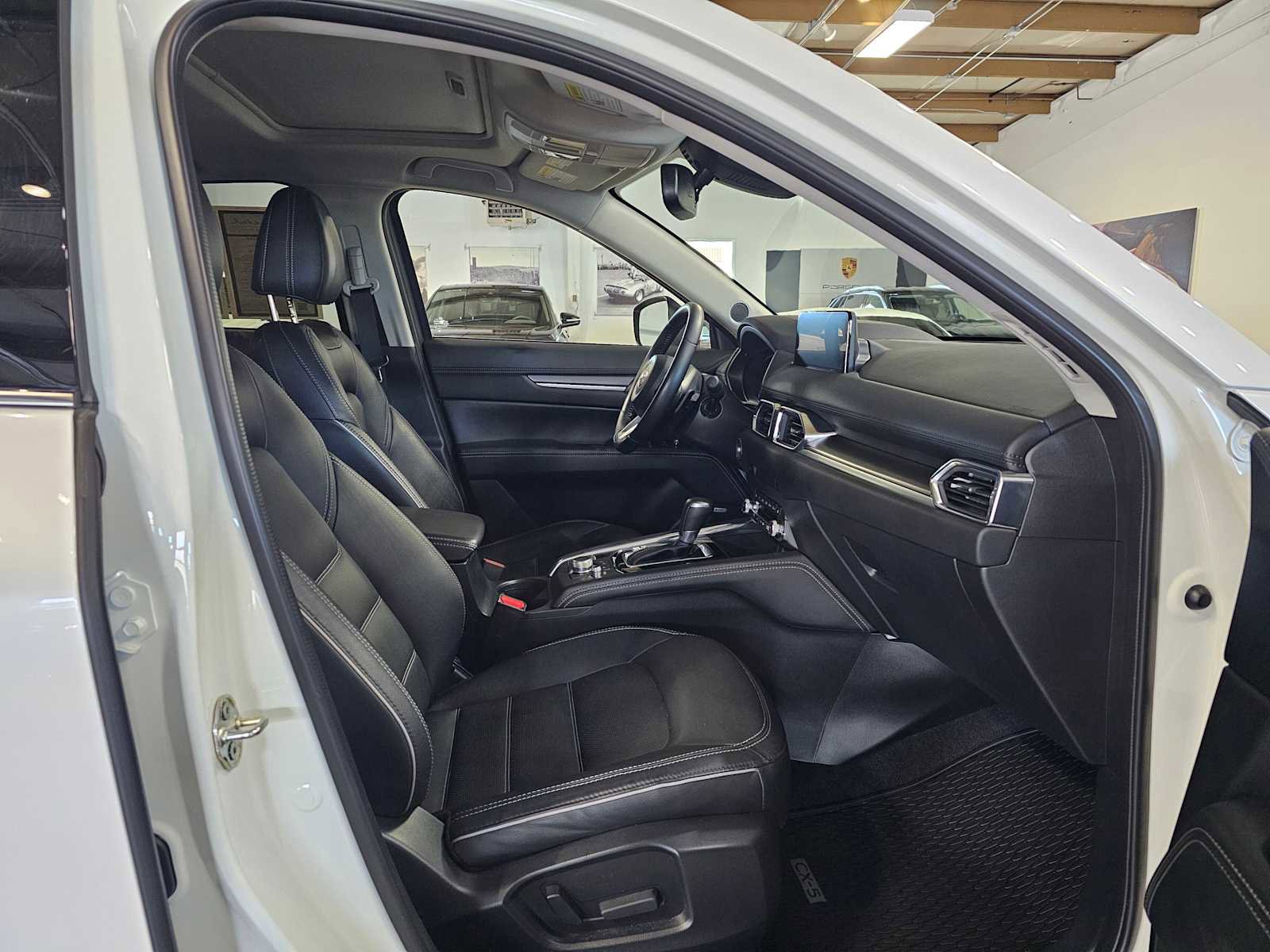 Used 2024 MAZDA CX-5 AWD 2.5 S w/ Premium Plus Pkg image 10