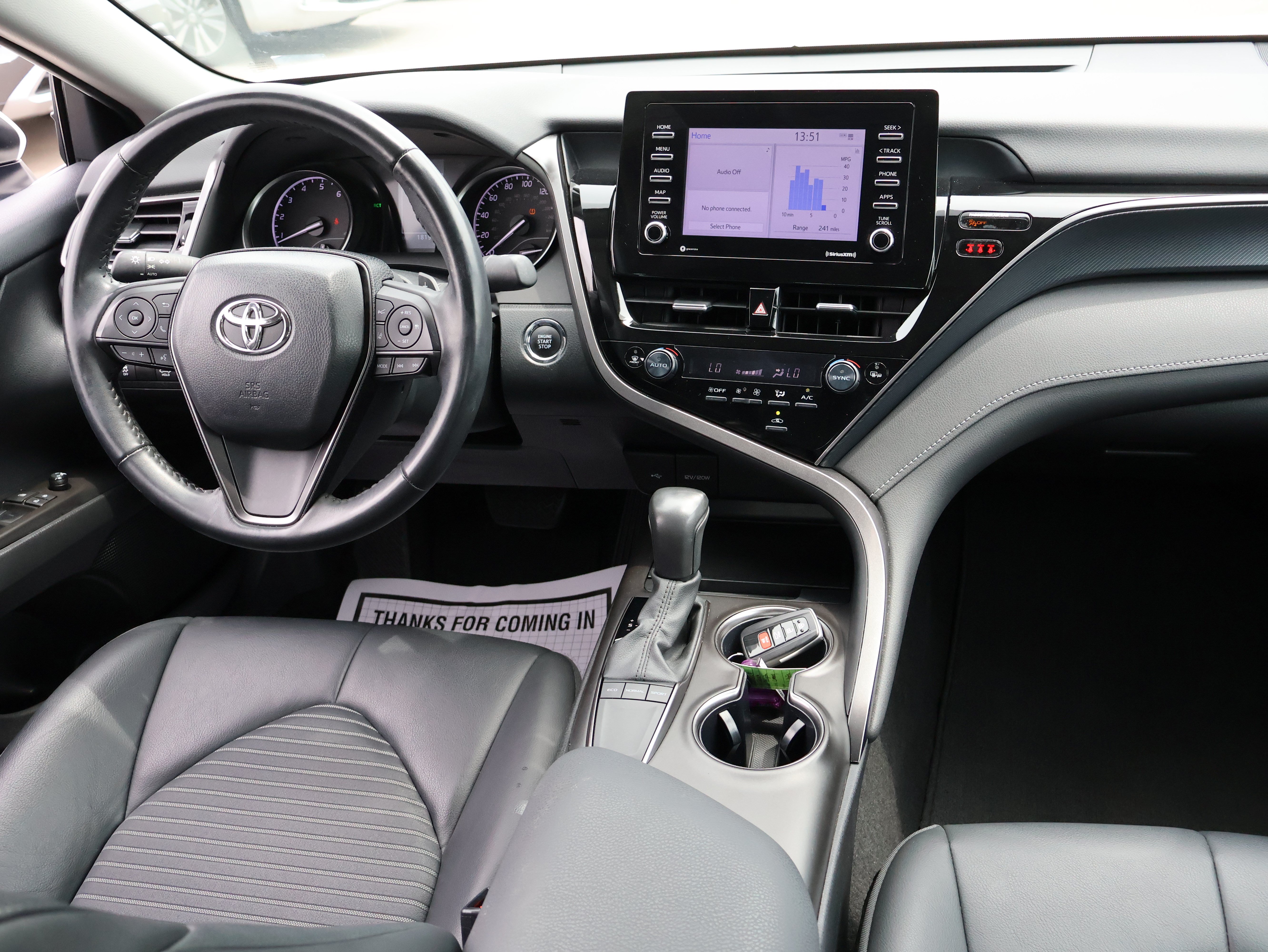 Used 2024 Toyota Camry SE w/ Convenience Package FWD image 13