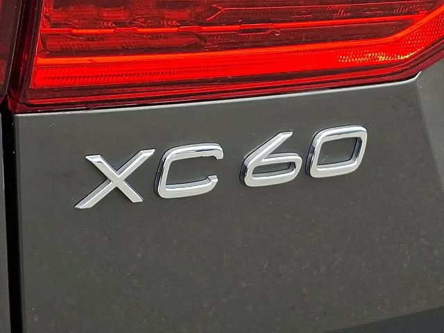 Used 2020 Volvo XC60 T5 Inscription AWD/4WD image 30