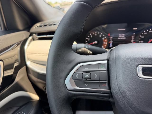 Used 2024 Jeep Compass Limited AWD/4WD image 12