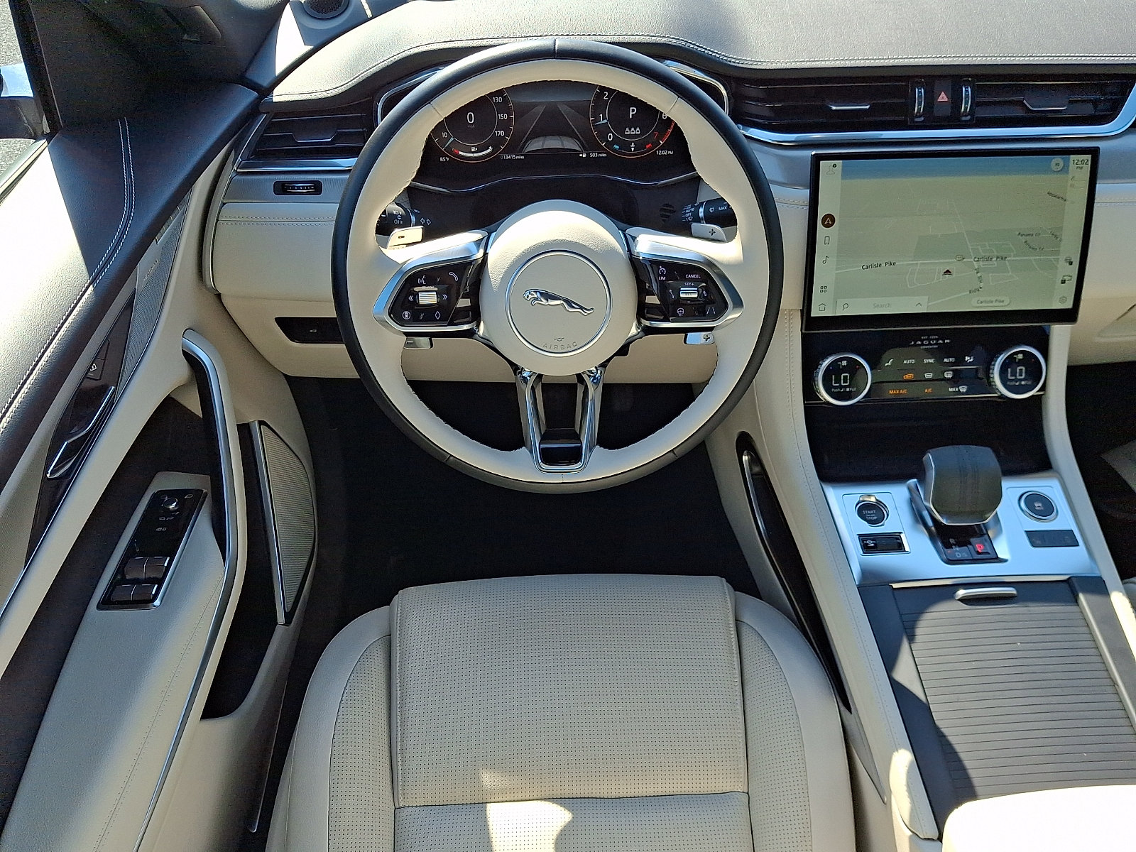 Used 2026 Jaguar F-PACE R-Dynamic S AWD/4WD image 10