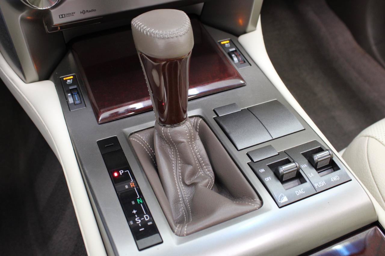 Used 2016 Lexus GX 460 w/ Premium Package AWD/4WD image 72