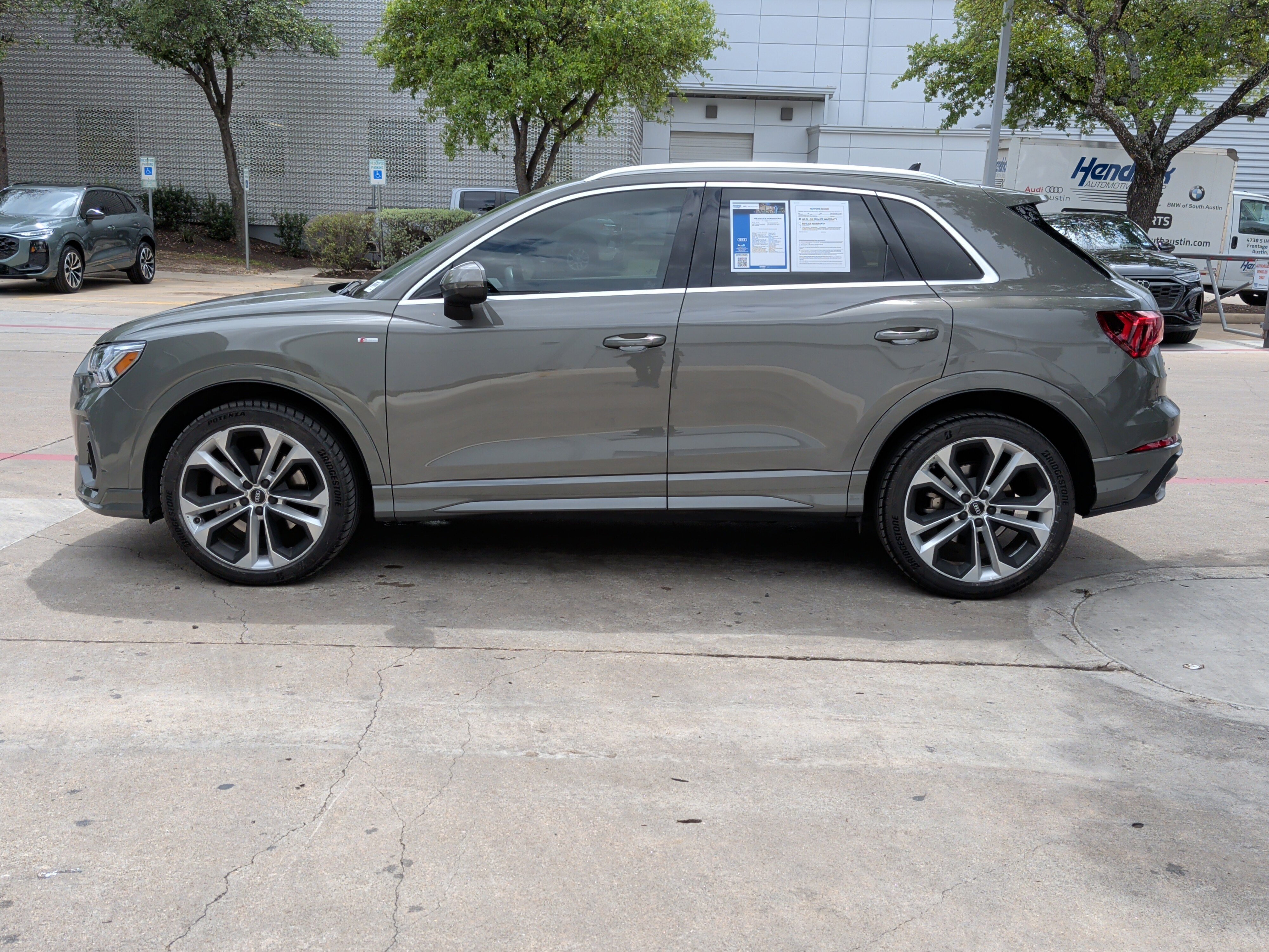 Certified 2020 Audi Q3 2.0T Premium Plus AWD/4WD image 7