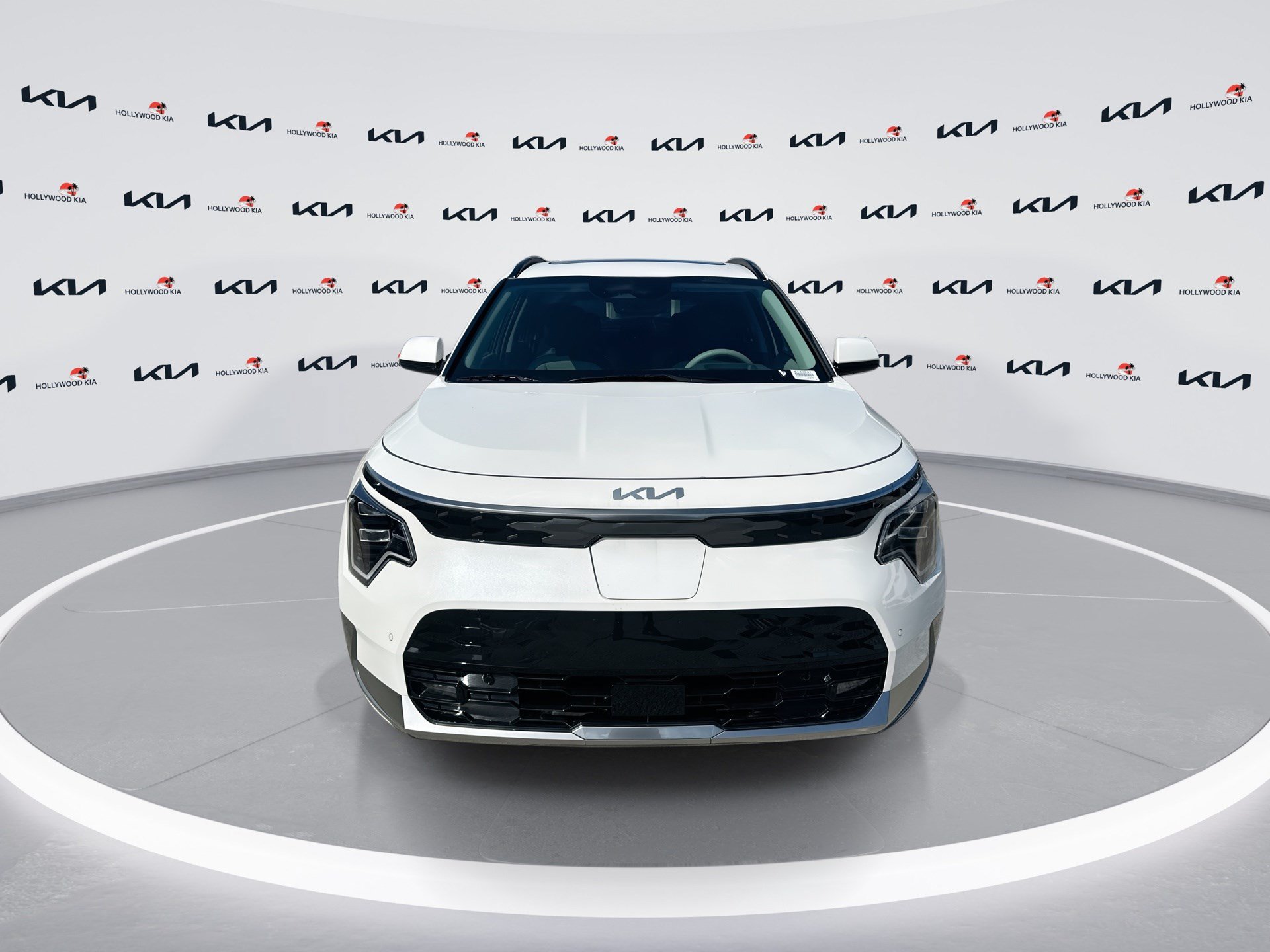 New 2025 Kia Niro Wave w/ Wave Preserve Package FWD image 3