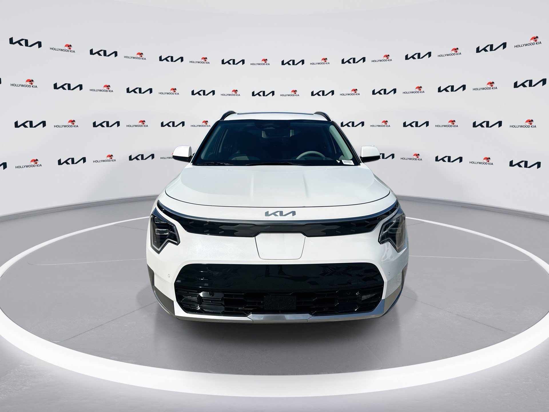 New 2025 Kia Niro Wave w/ Wave Preserve Package FWD image 3